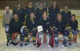 První zápas s rozhodčím